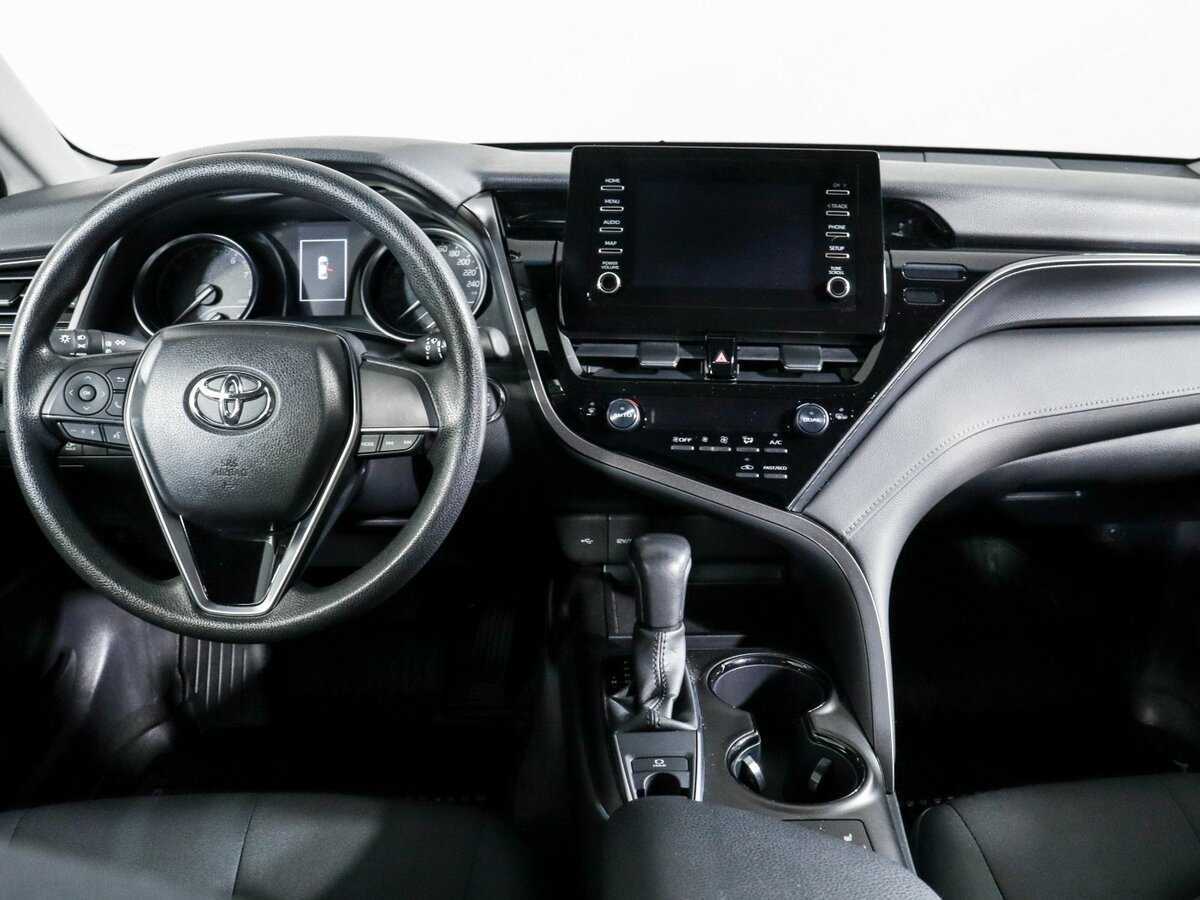 Toyota Camry 2021 года с пробегом. Фото: #11