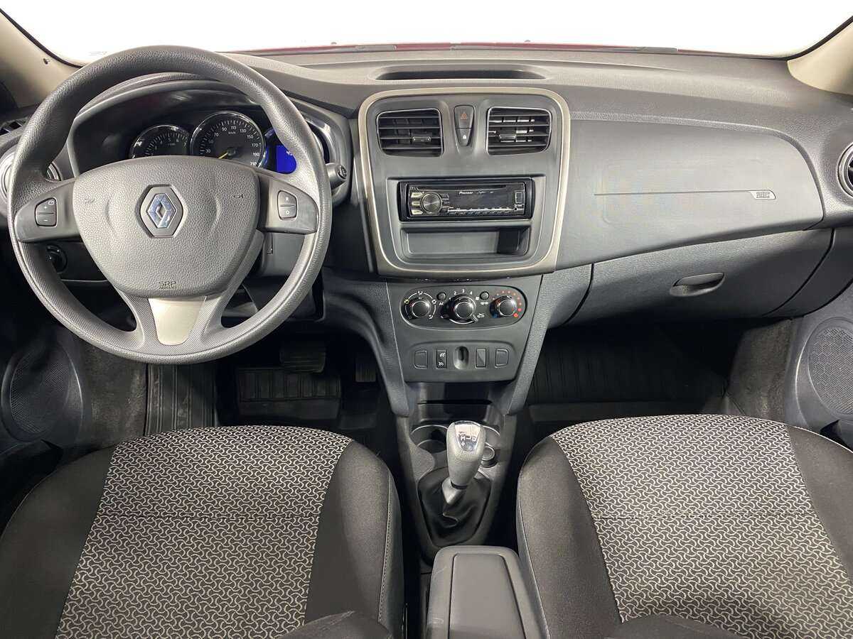 Renault Sandero 2015 года с пробегом. Фото: #11