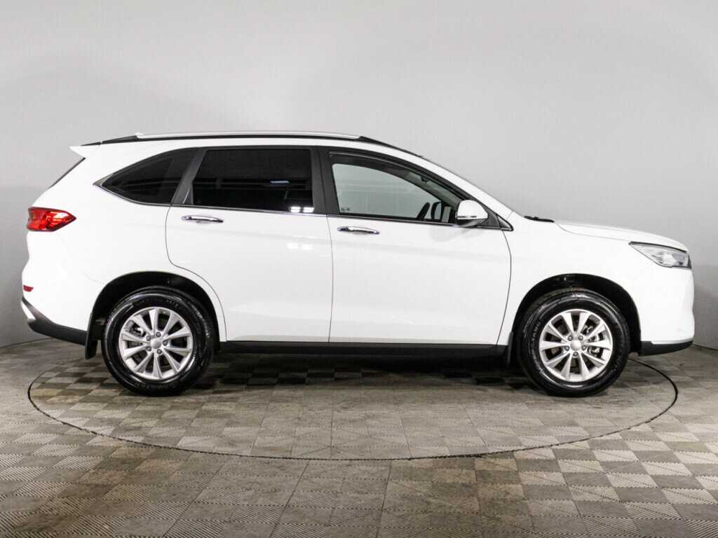 Haval M6 2023 года с пробегом. Фото: #3