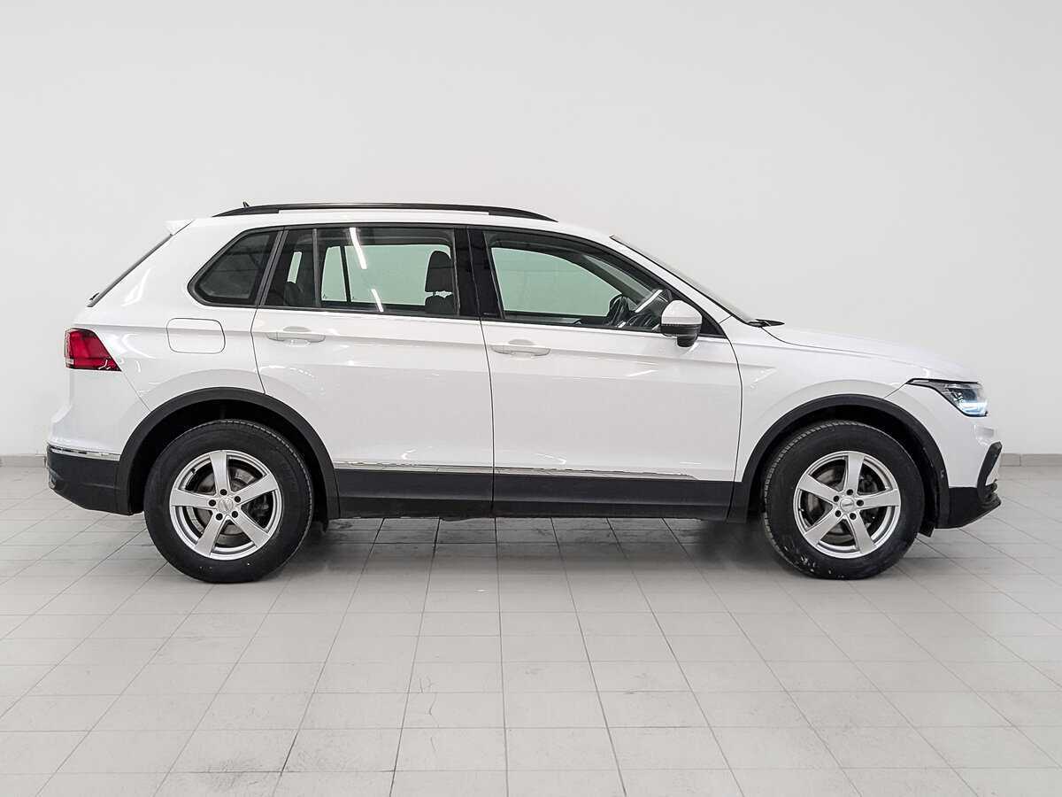 Volkswagen Tiguan 2021 года с пробегом. Фото: #3