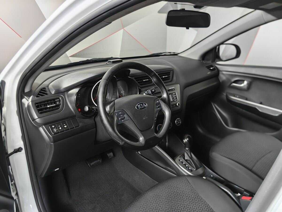 Kia Rio 2017 года с пробегом. Фото: #12