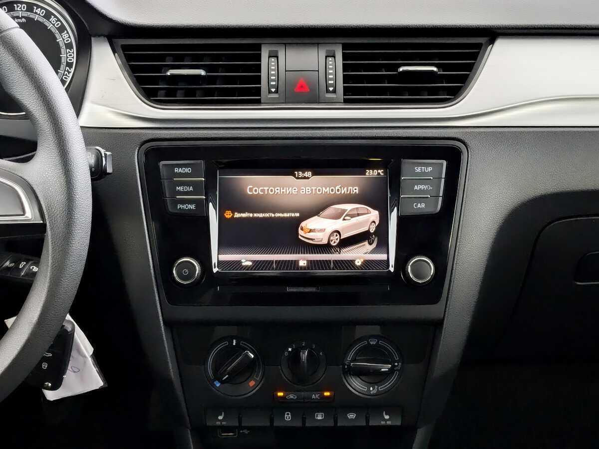 Skoda Rapid 2018 года с пробегом. Фото: #12