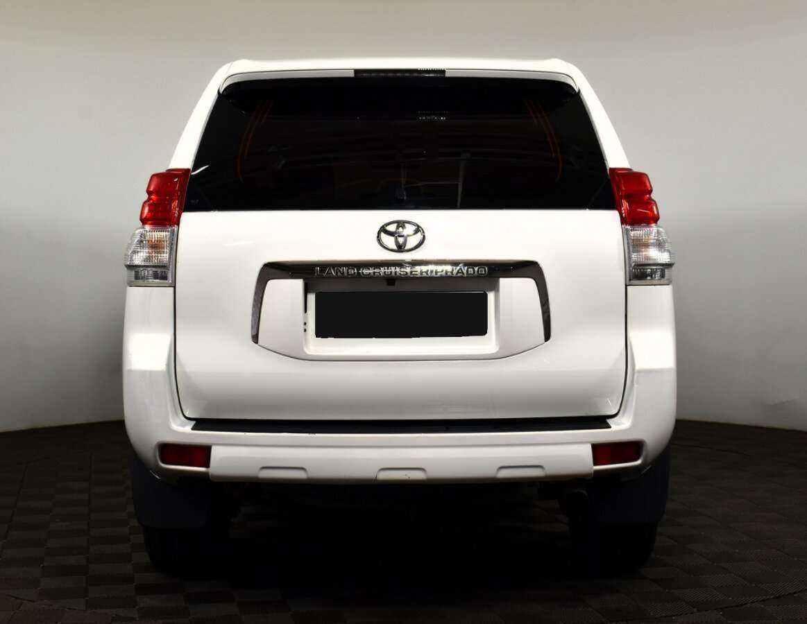 Toyota Land Cruiser Prado 2012 года с пробегом. Фото: #4