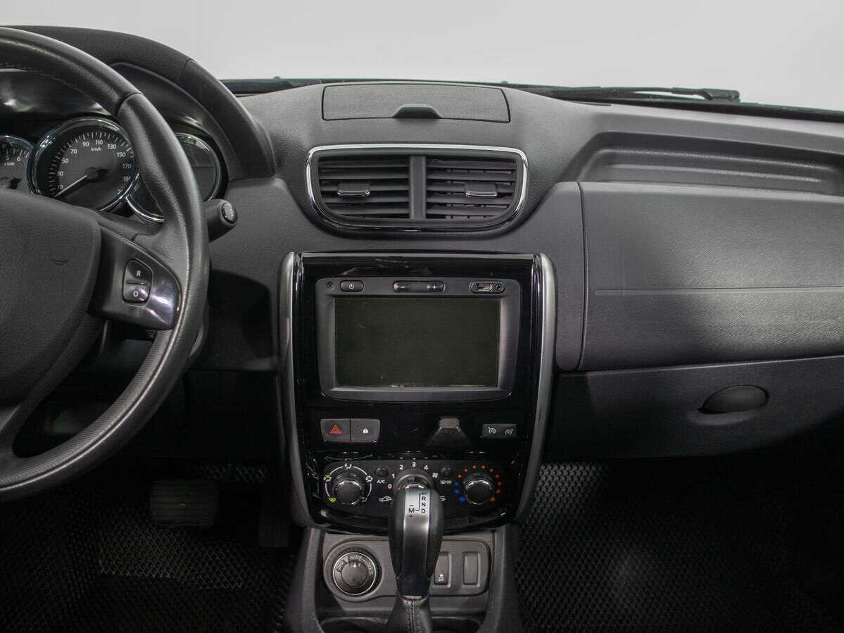 Nissan Terrano 2021 года с пробегом. Фото: #13