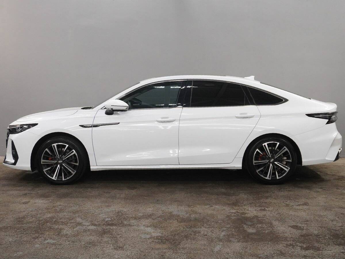 Chery Arrizo 8 2023 года с пробегом. Фото: #7