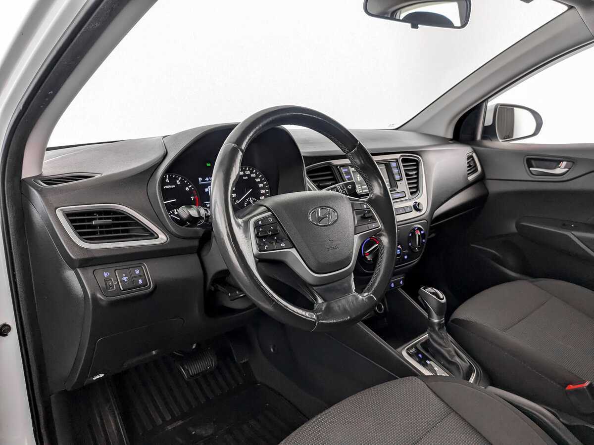 Hyundai Solaris 2018 года с пробегом. Фото: #14