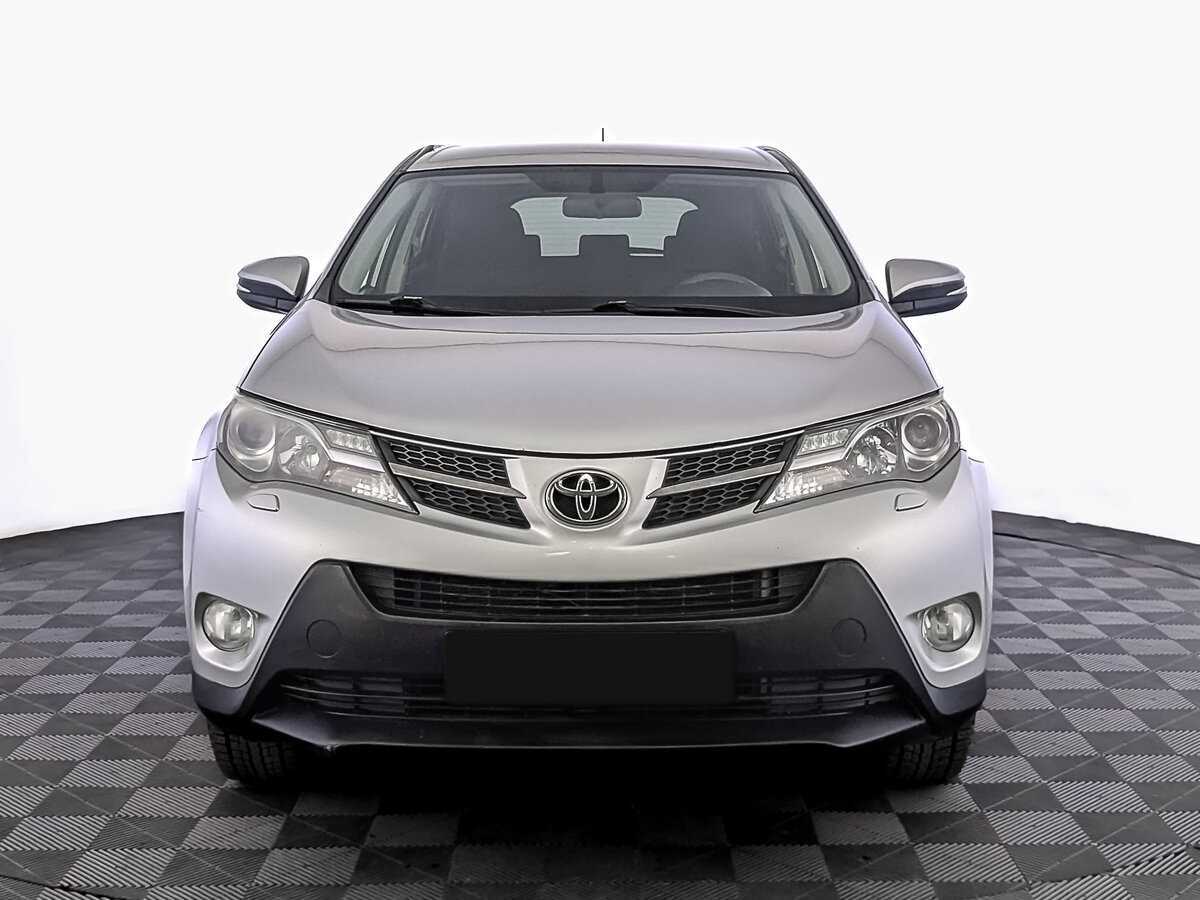 Toyota RAV4 2013 года с пробегом. Фото: #1