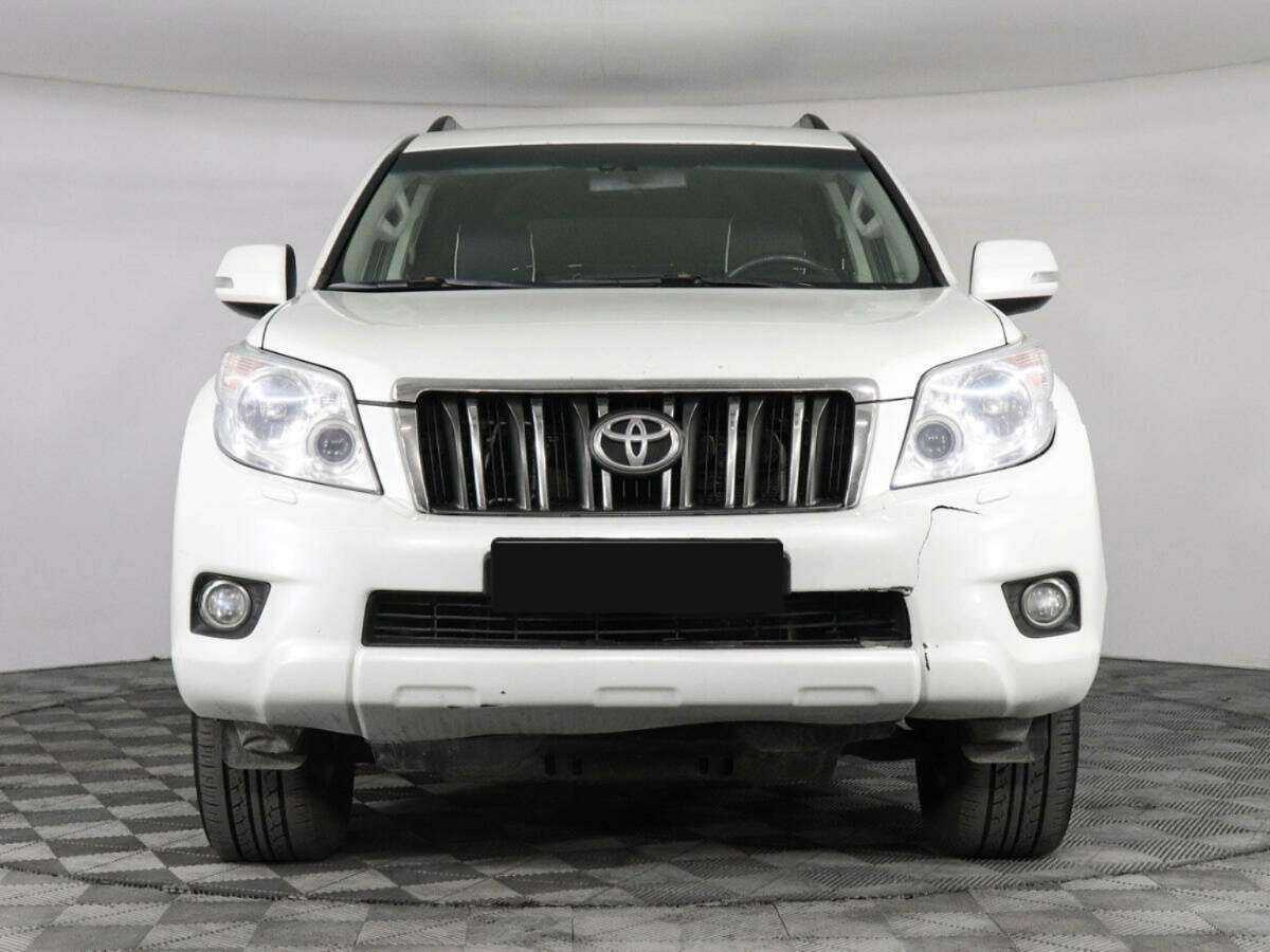 Toyota Land Cruiser Prado 2013 года с пробегом. Фото: #1
