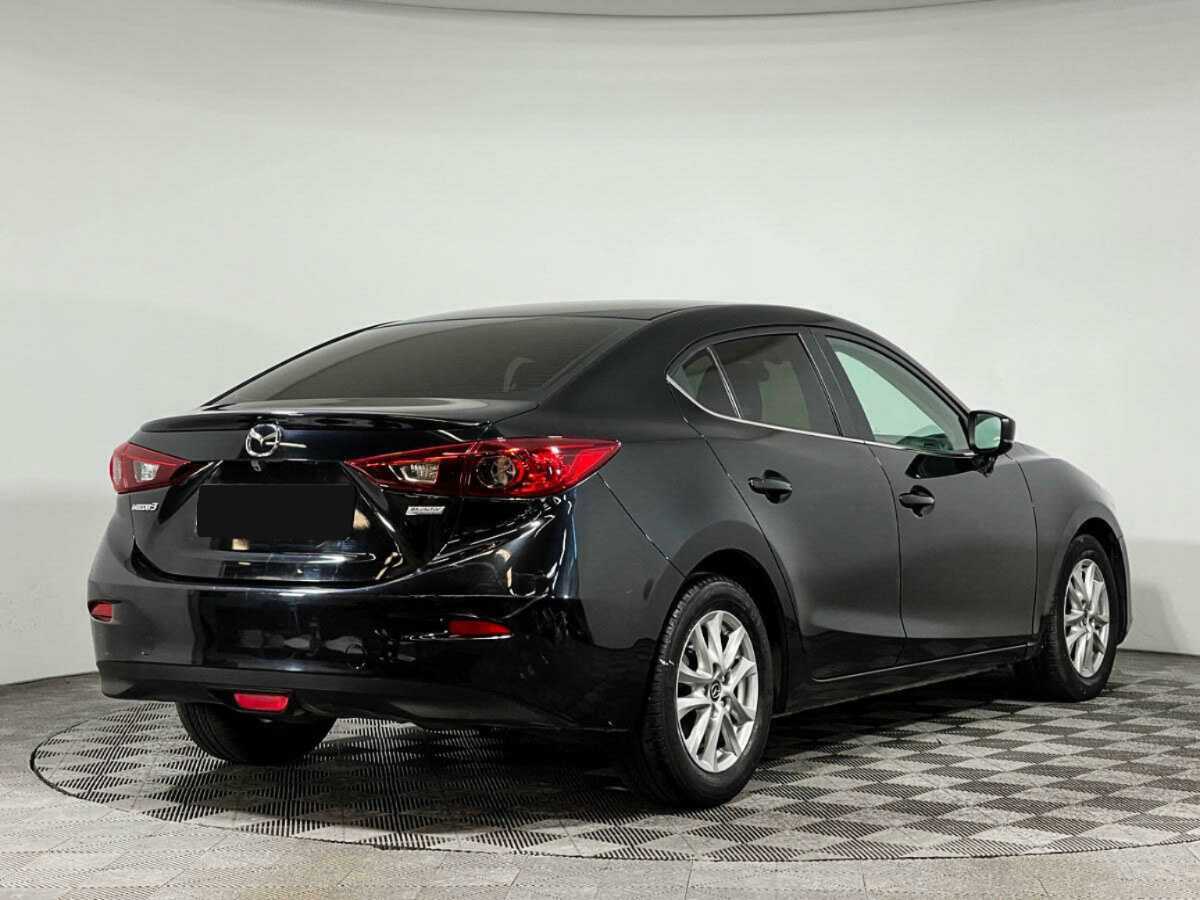 Mazda 3 2017 года с пробегом. Фото: #4