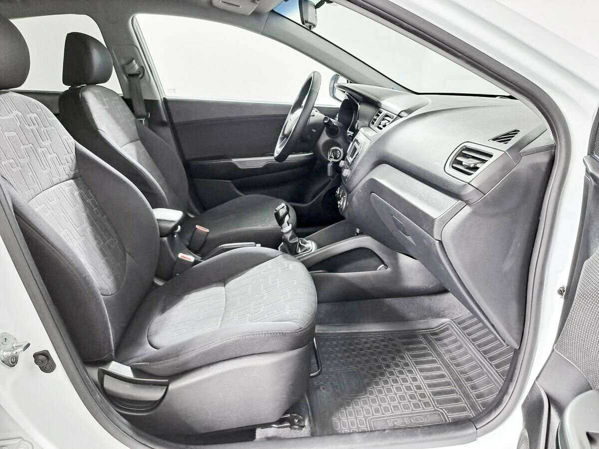 Kia Rio 2013 года с пробегом. Фото: #8