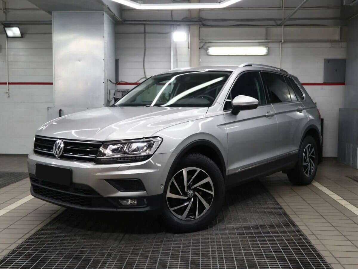 Volkswagen Tiguan 2018 года с пробегом. Посмотреть фото