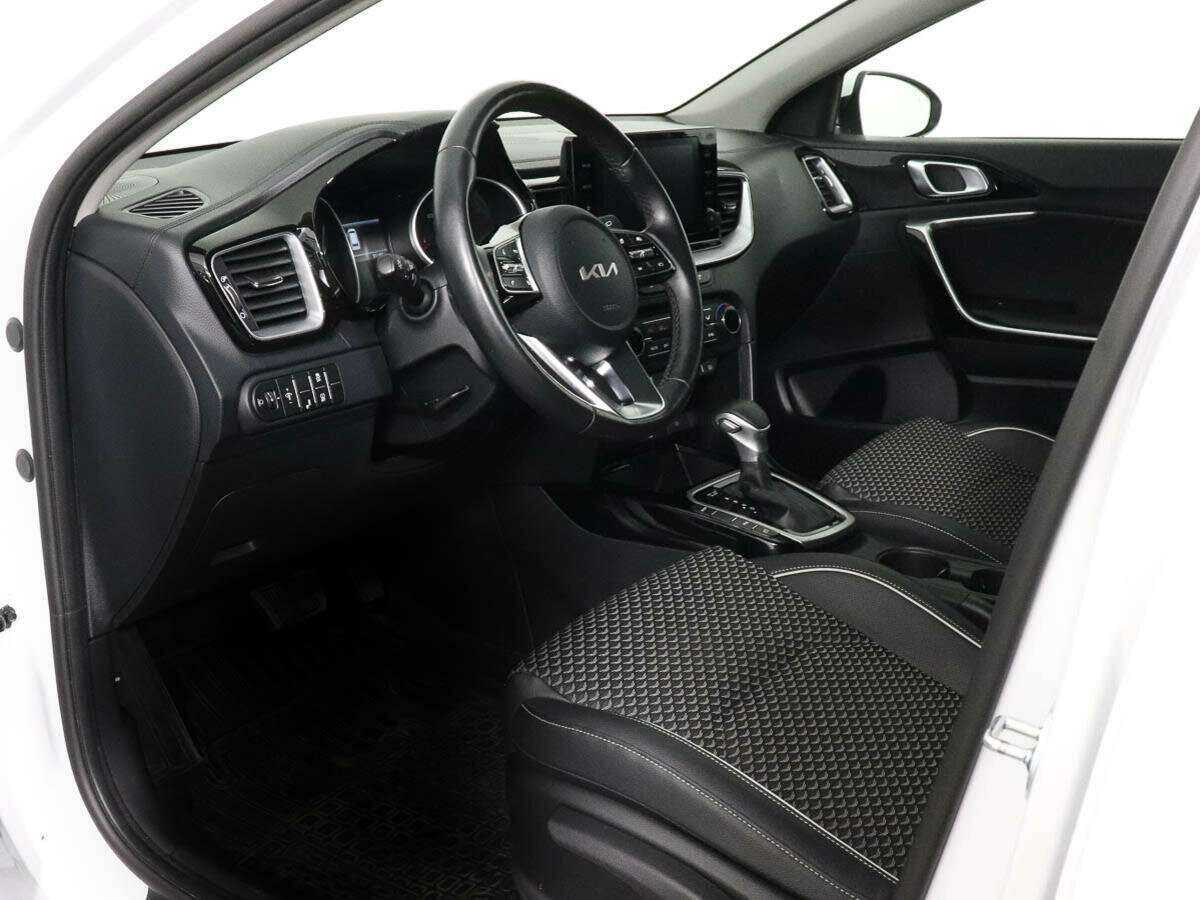 Kia Ceed 2021 года с пробегом. Фото: #6