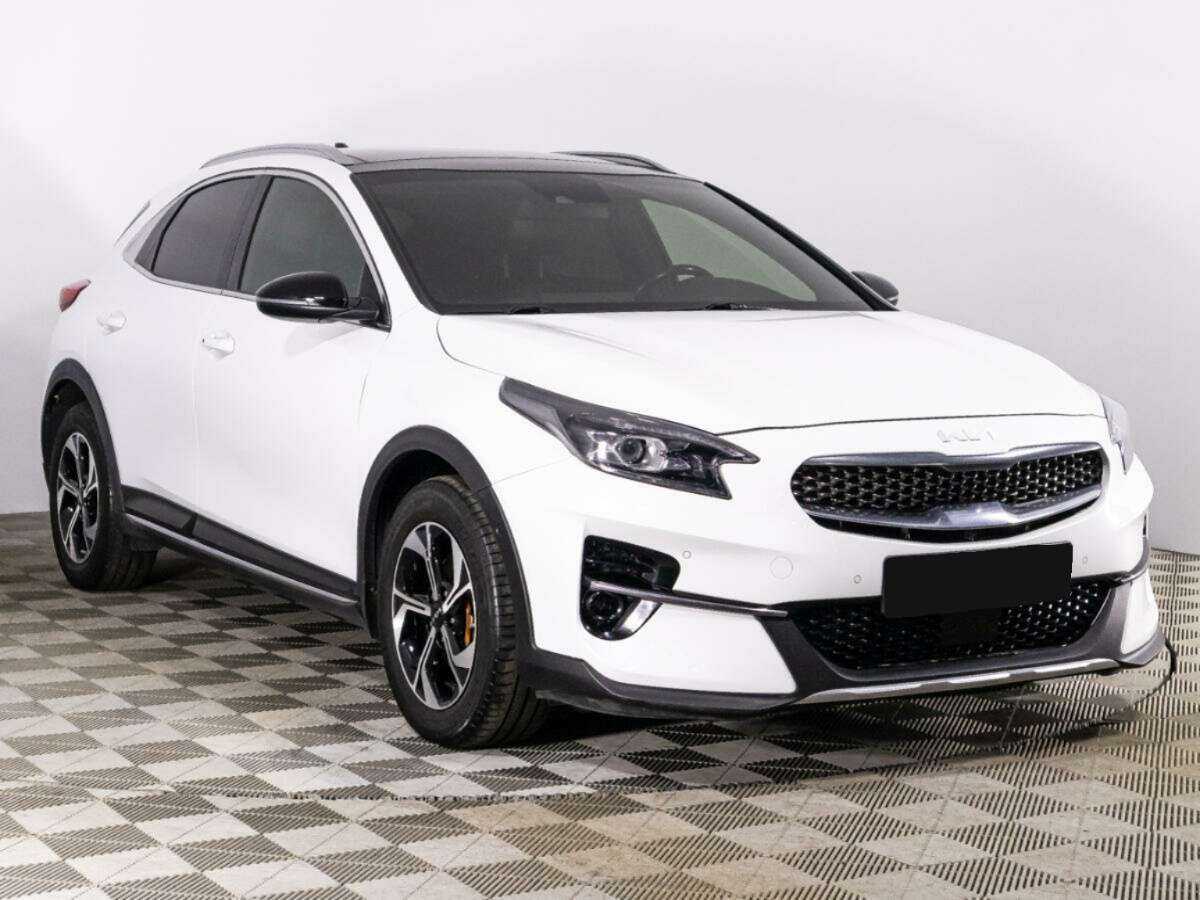 Kia XCeed 2021 года с пробегом. Фото: #2
