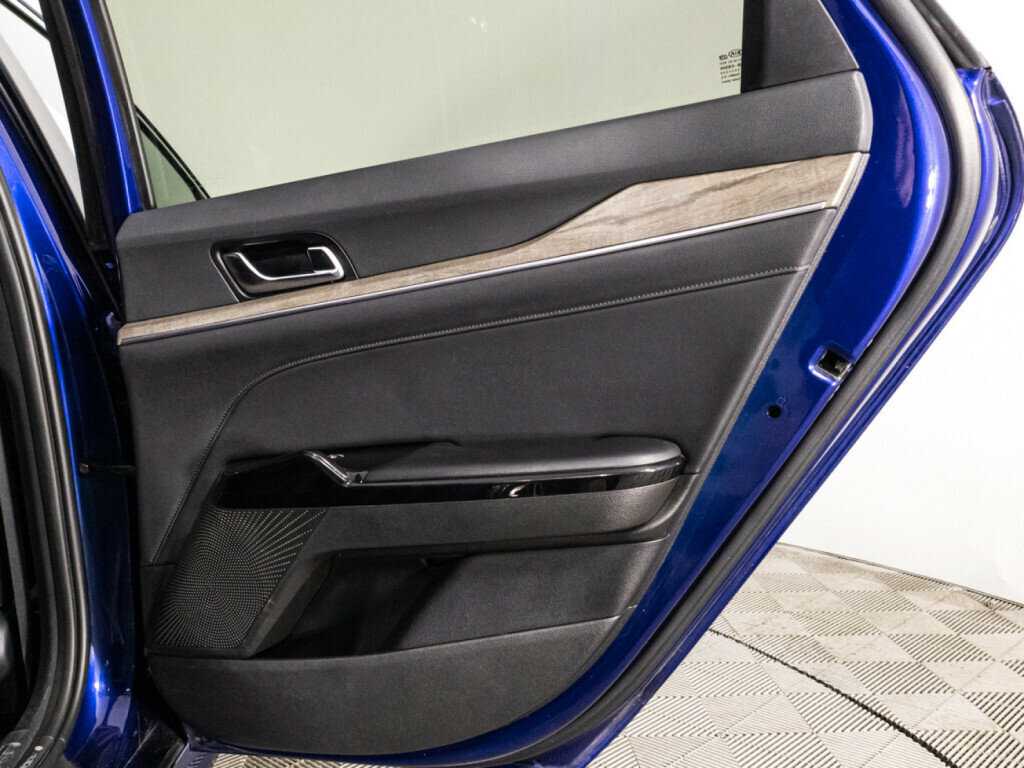 Kia K5 2021 года с пробегом. Фото: #28