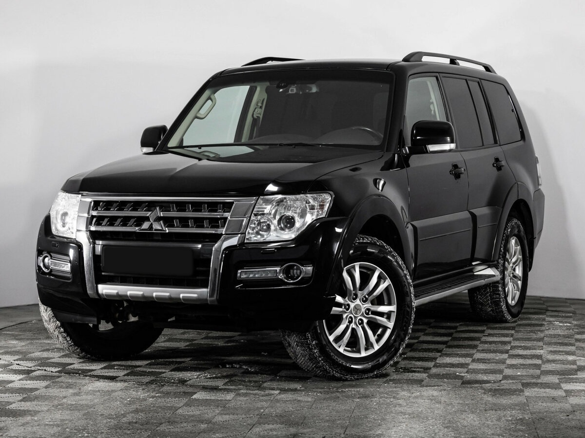 Mitsubishi Pajero 2014 года с пробегом. Фото: #0