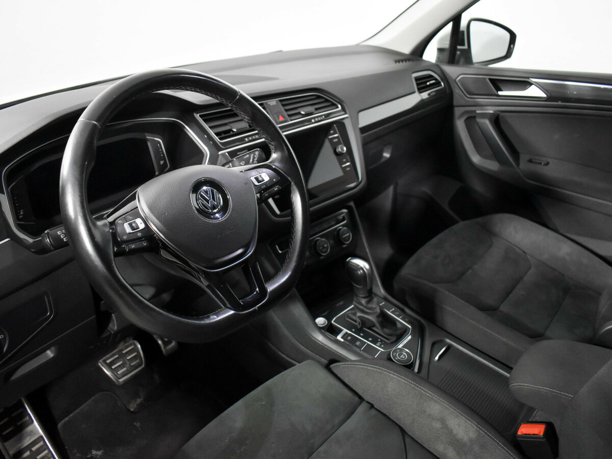 Volkswagen Tiguan 2020 года с пробегом. Фото: #6