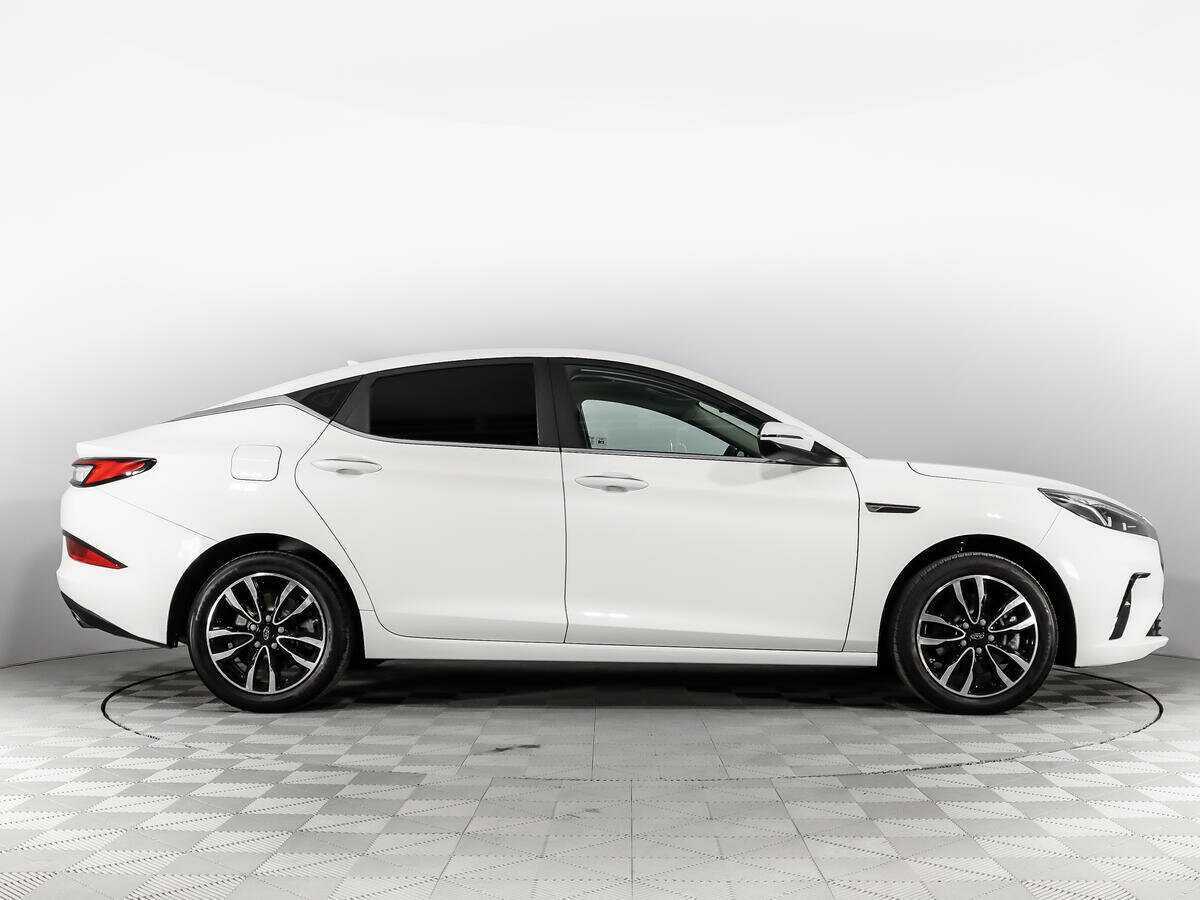 JAC J7 2021 года с пробегом. Фото: #3