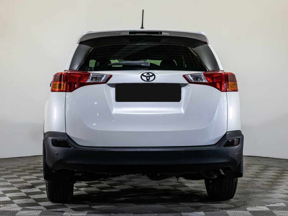 Toyota RAV4 2012 года с пробегом. Фото: #3