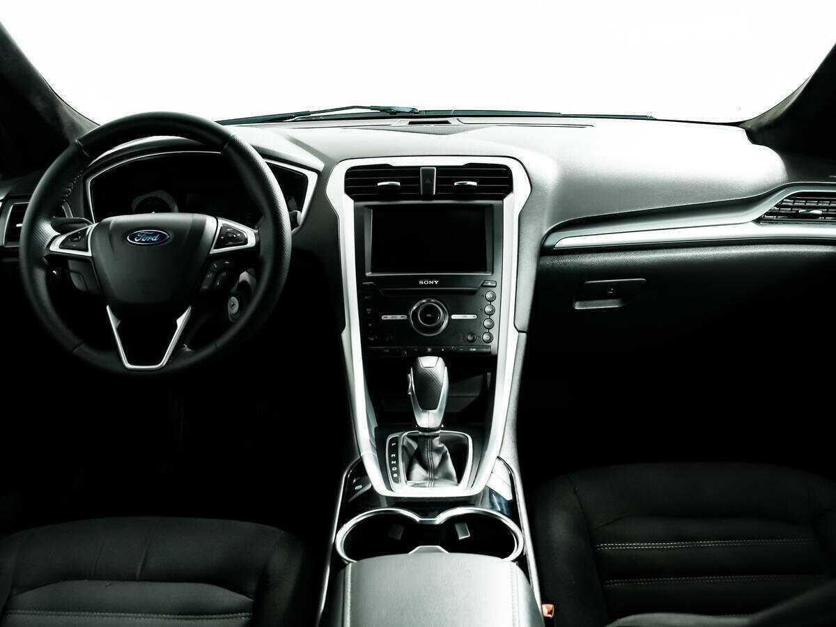 Ford Mondeo 2015 года с пробегом. Фото: #10
