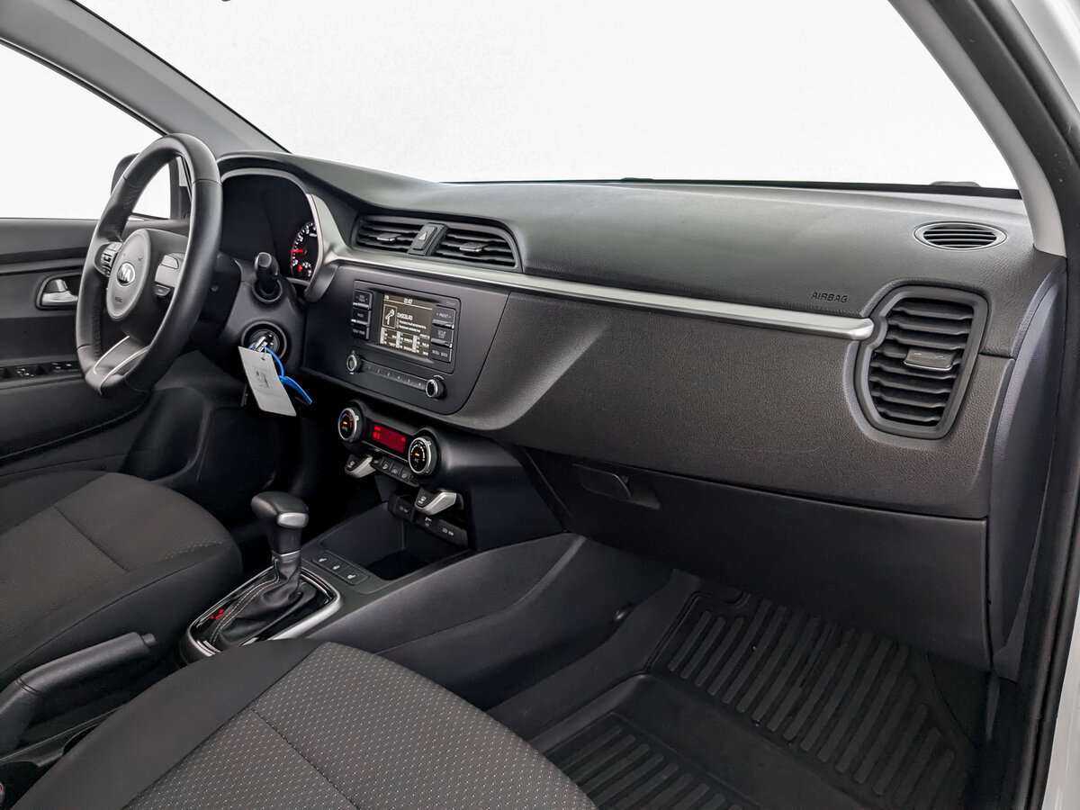 Kia Rio 2021 года с пробегом. Фото: #8