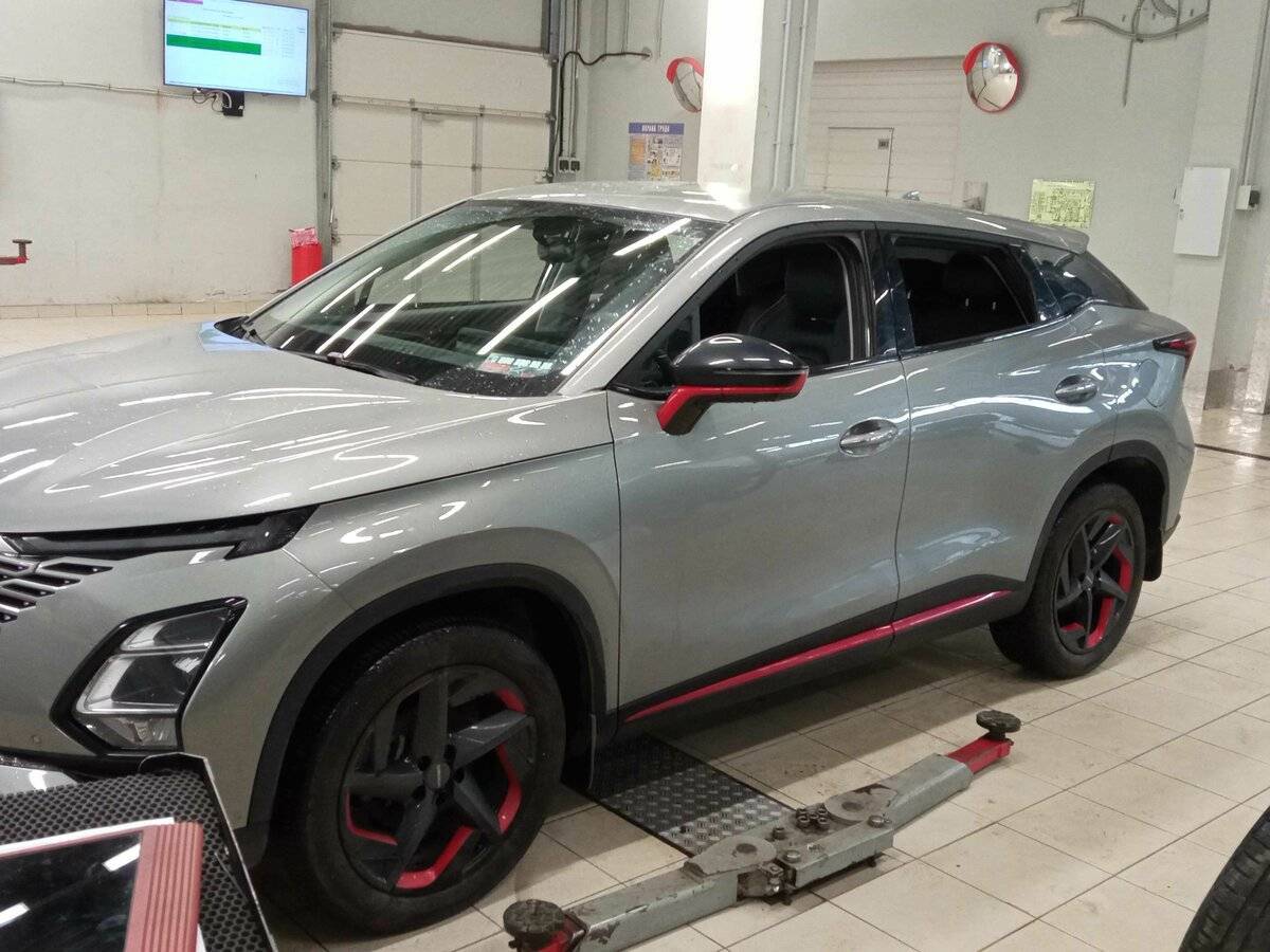 OMODA C5 2023 года с пробегом. Посмотреть фото