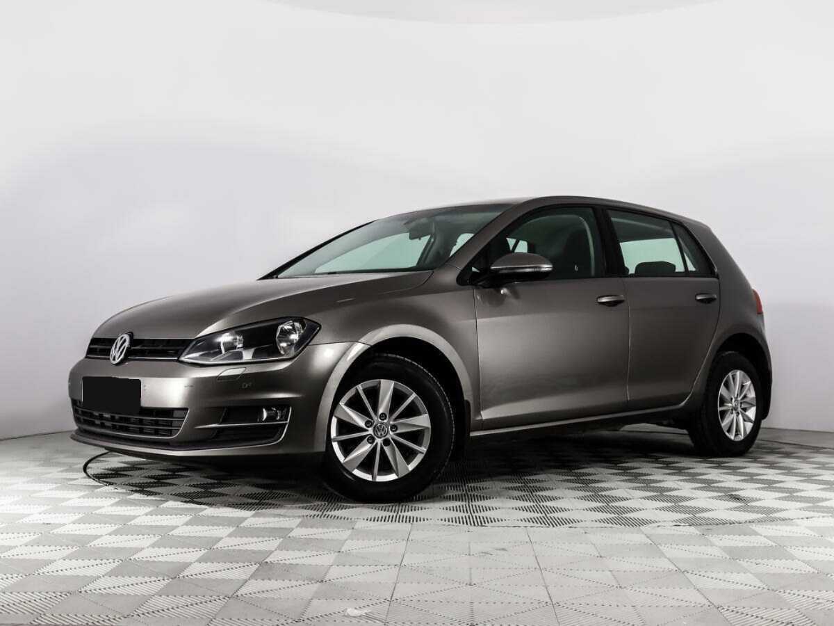 Volkswagen Golf 2013 года с пробегом. Посмотреть фото