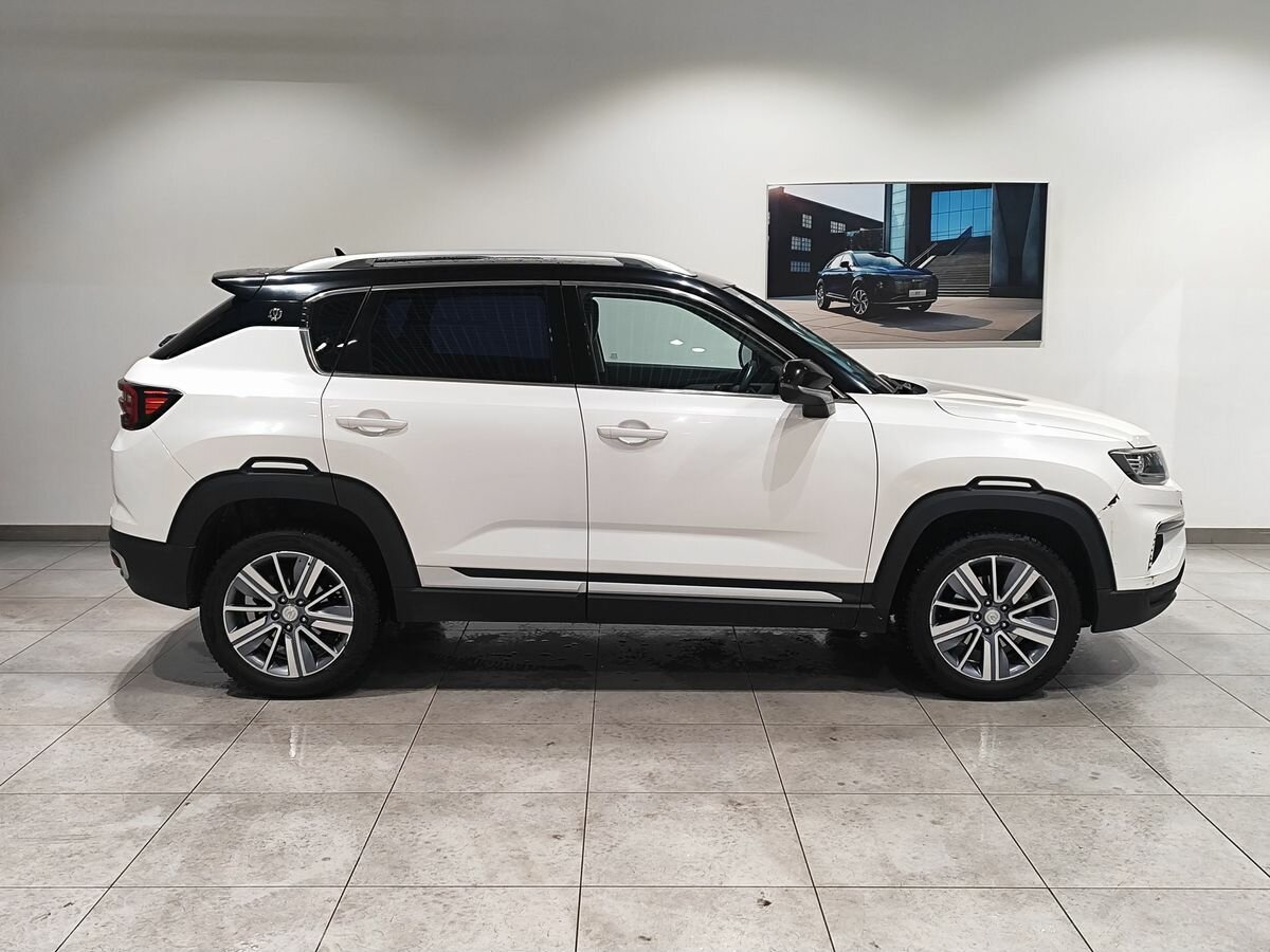 Changan CS35 Plus 2019 года с пробегом. Фото: #3