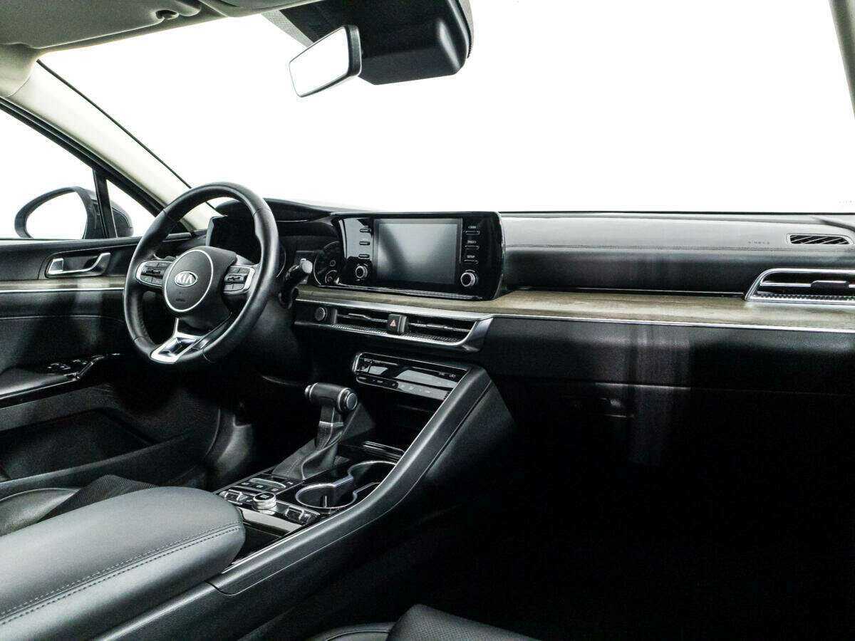 Kia K5 2021 года с пробегом. Фото: #8