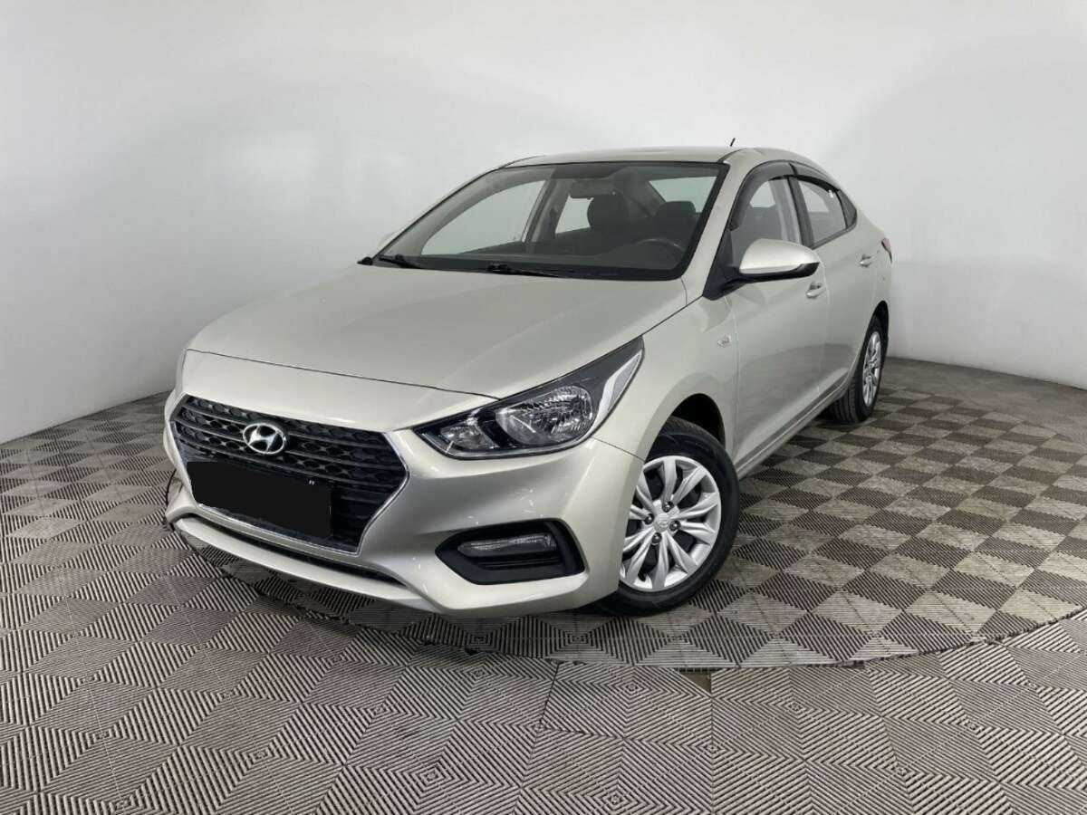 Hyundai Solaris 2018 года с пробегом. Посмотреть фото