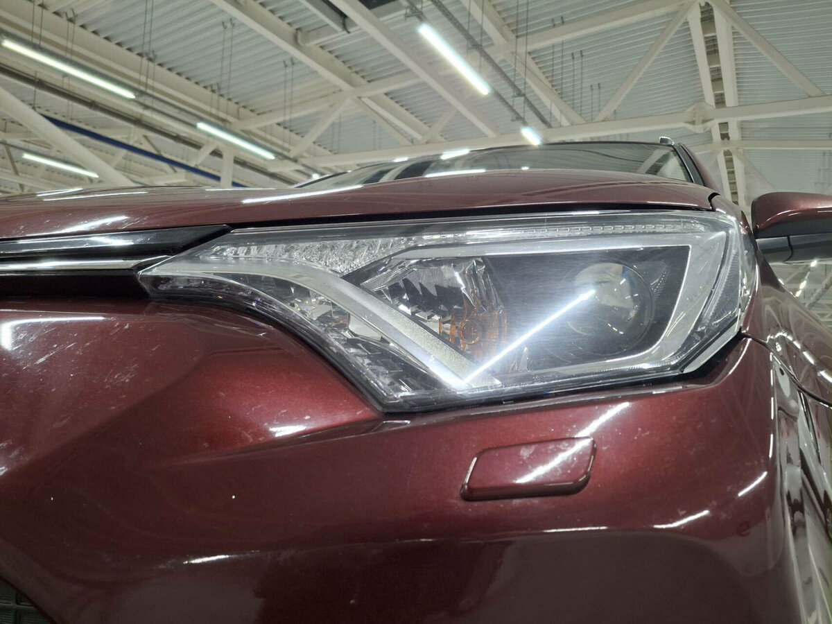 Toyota RAV4 2016 года с пробегом. Фото: #14