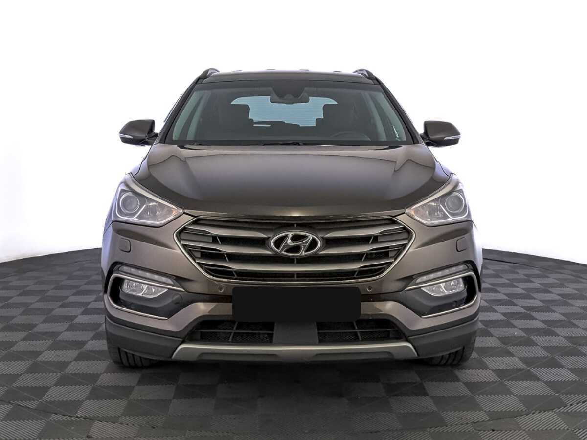 Hyundai Santa Fe 2017 года с пробегом. Фото: #1