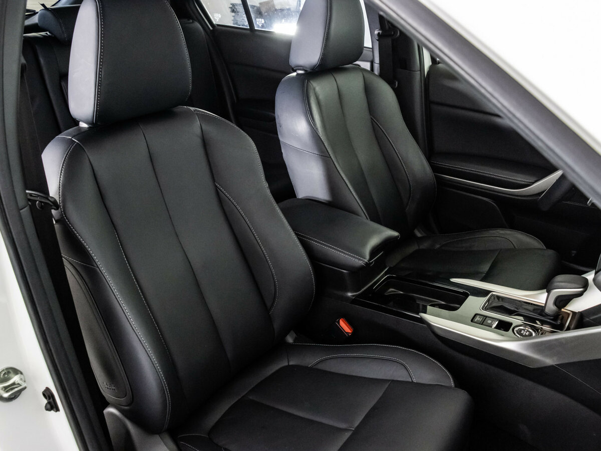 Mitsubishi Eclipse Cross 2022 года с пробегом. Фото: #23