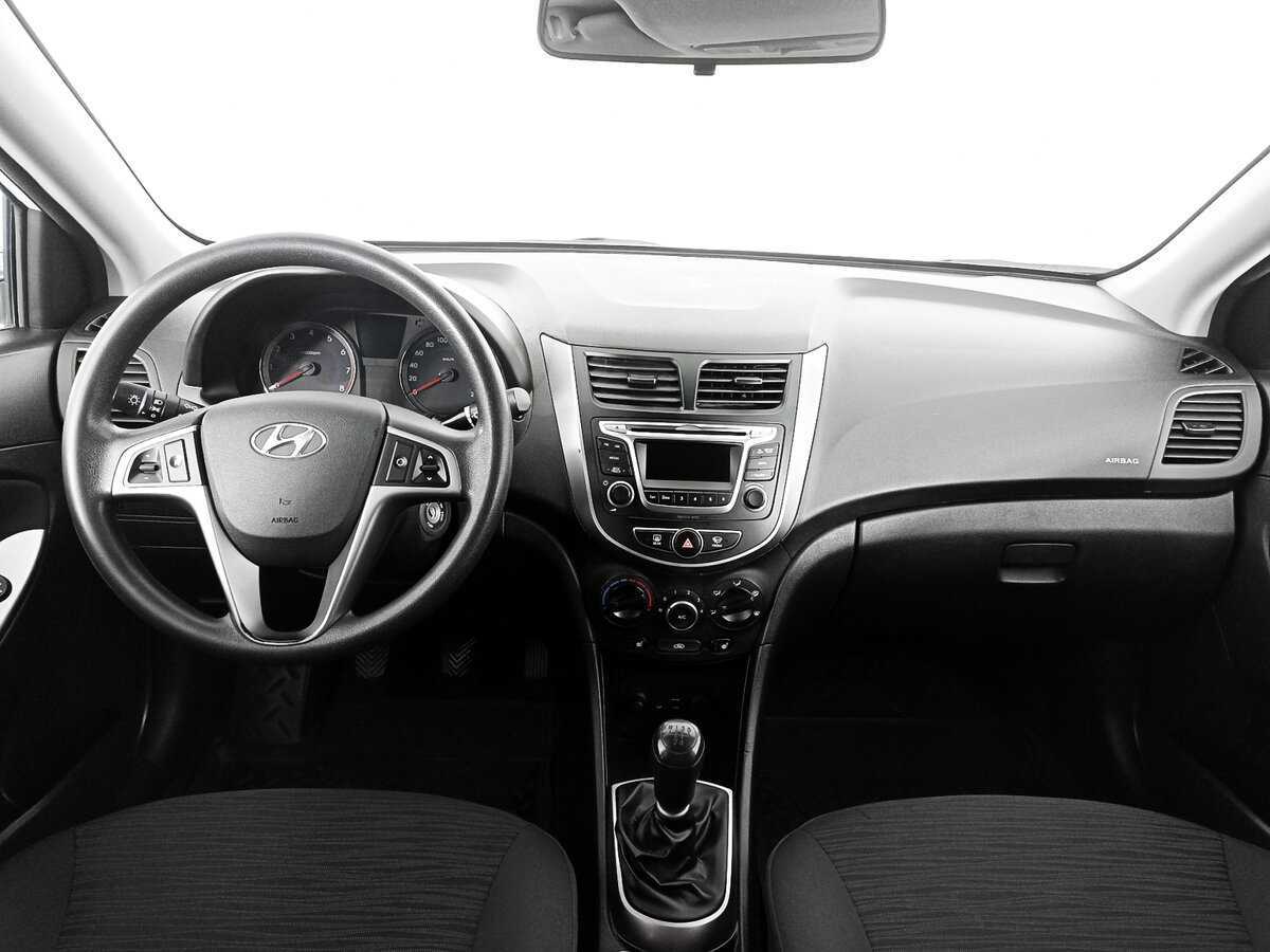 Hyundai Solaris 2015 года с пробегом. Фото: #9