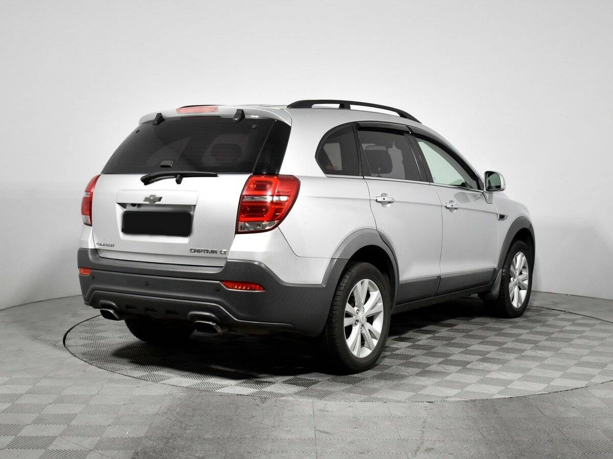 Chevrolet Captiva 2013 года с пробегом. Фото: #2