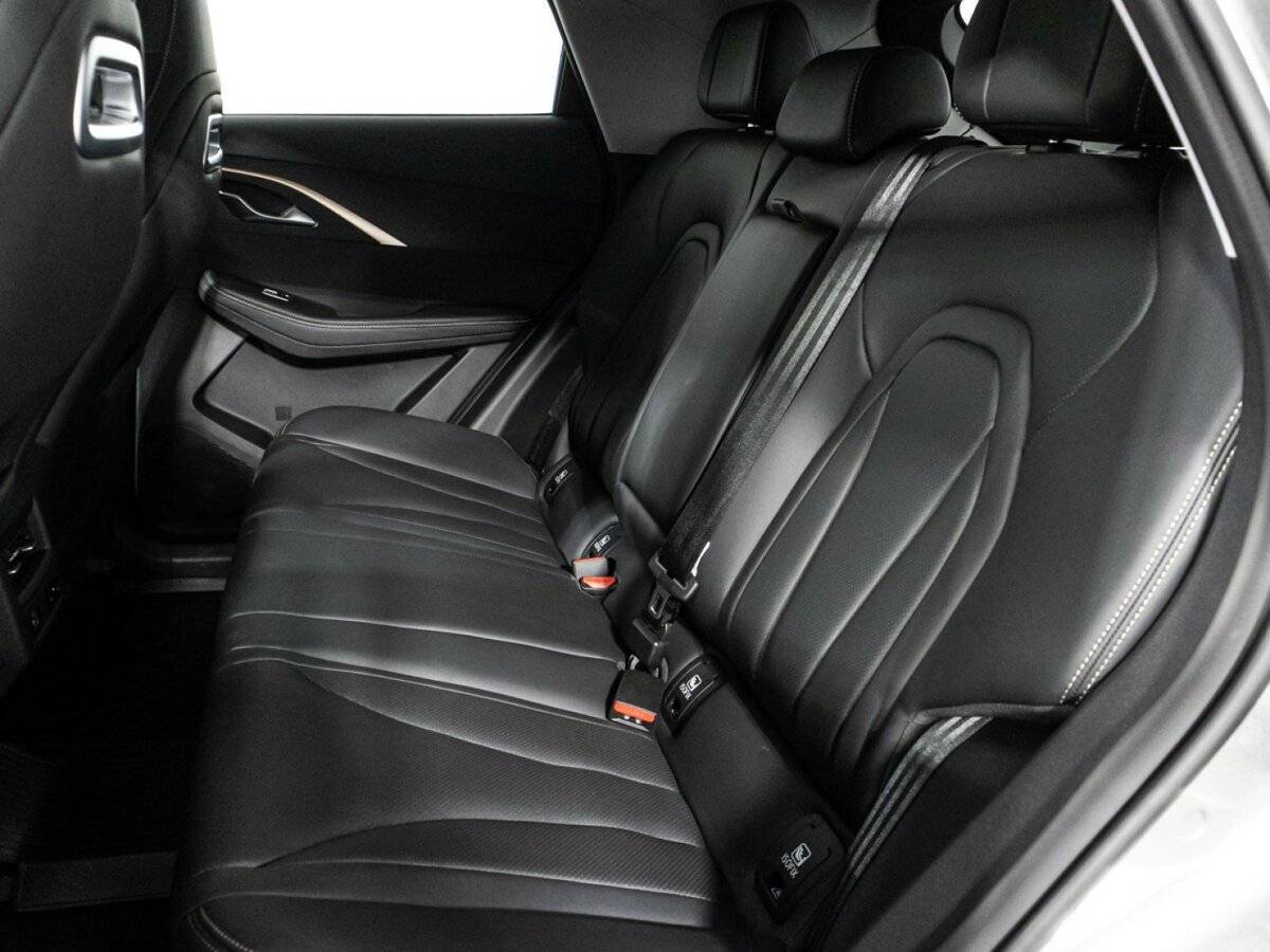 OMODA C5 2024 года с пробегом. Фото: #8