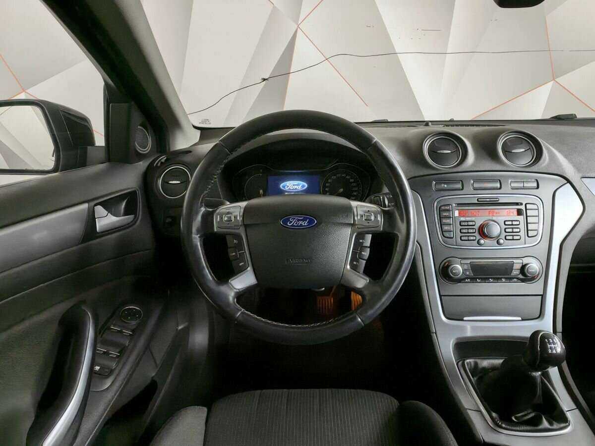 Ford Mondeo 2014 года с пробегом. Фото: #14