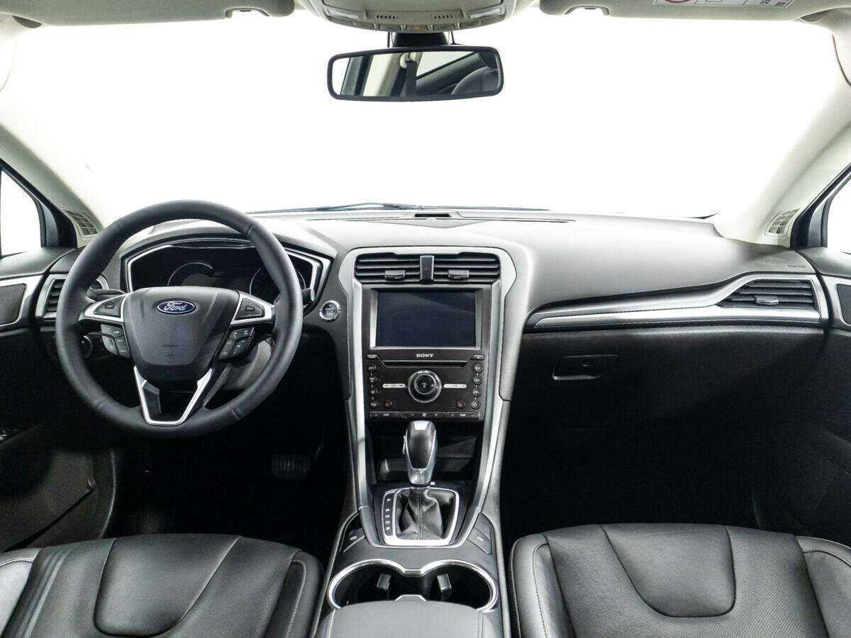 Ford Mondeo 2017 года с пробегом. Фото: #11