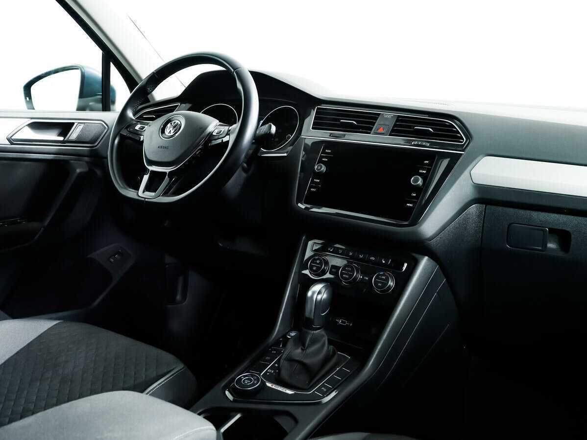 Volkswagen Tiguan 2020 года с пробегом. Фото: #8