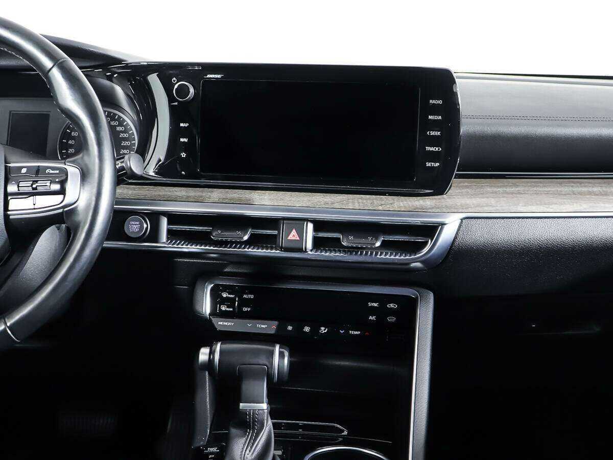 Kia K5 2020 года с пробегом. Фото: #11