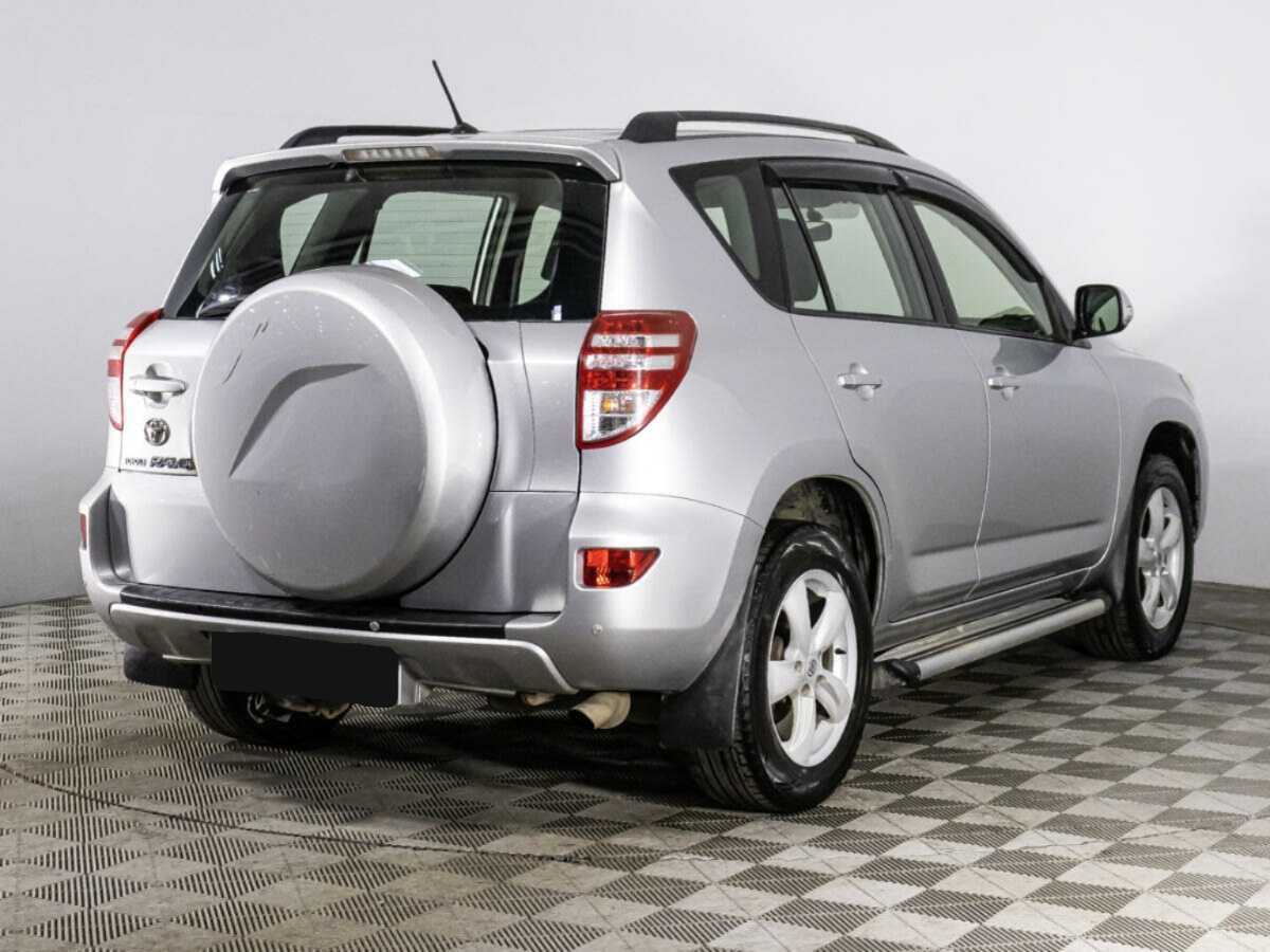 Toyota RAV4 2012 года с пробегом. Фото: #4