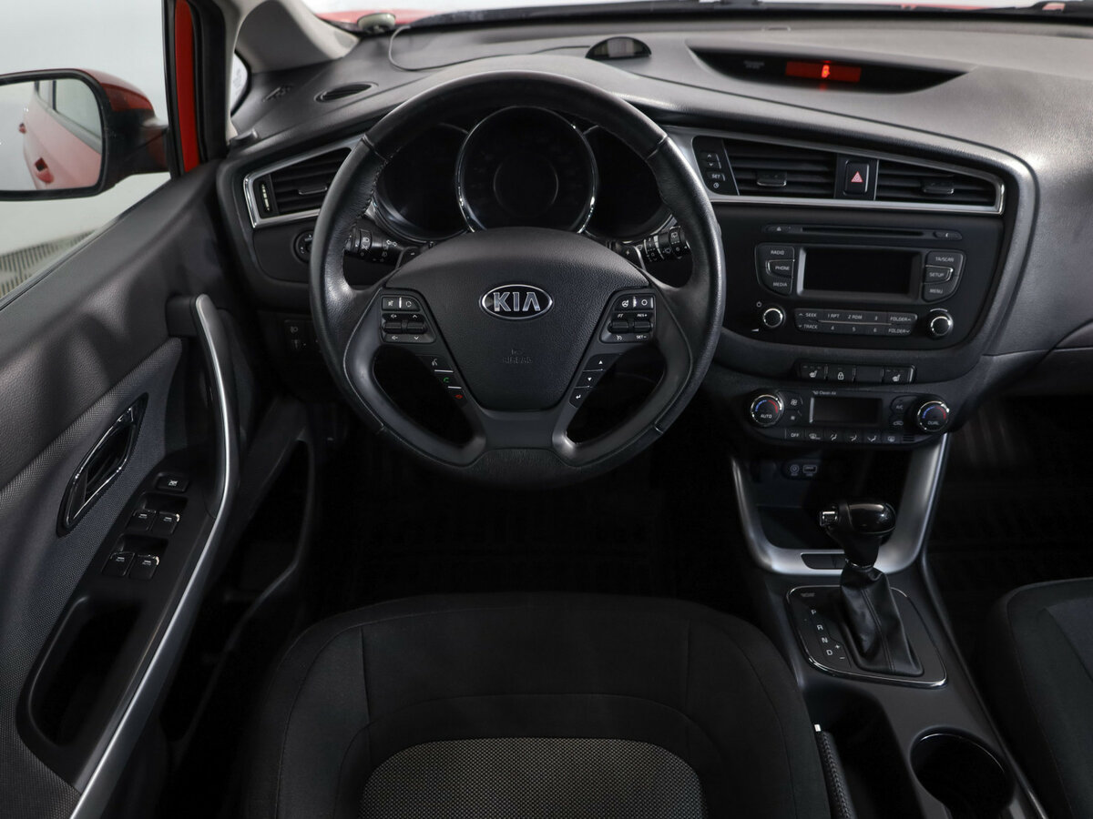 Kia Ceed 2016 года с пробегом. Фото: #8