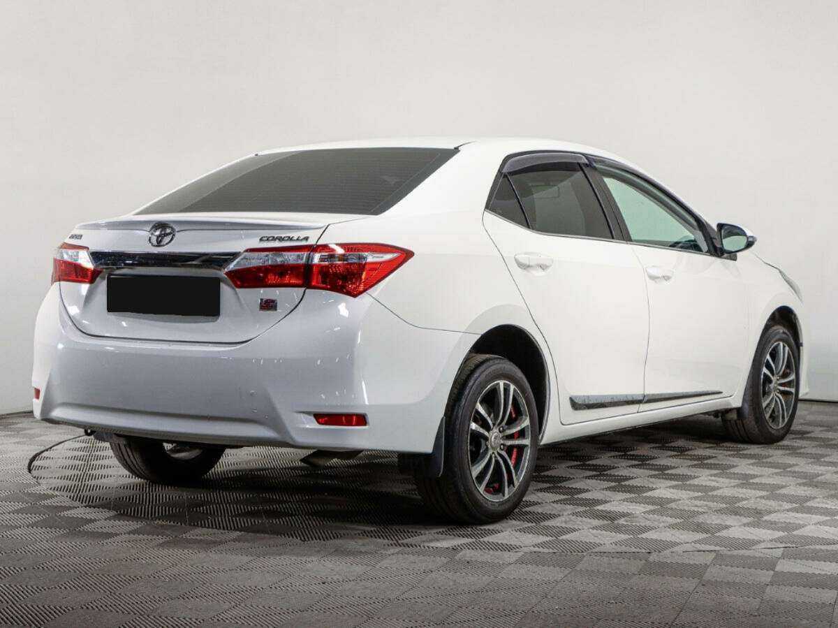 Toyota Corolla 2014 года с пробегом. Фото: #4