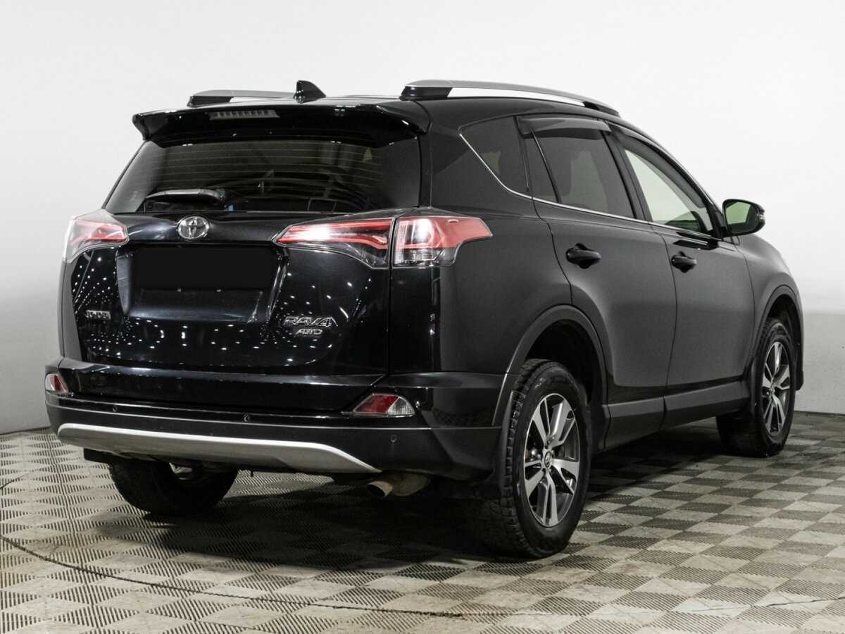 Toyota RAV4 2015 года с пробегом. Фото: #4