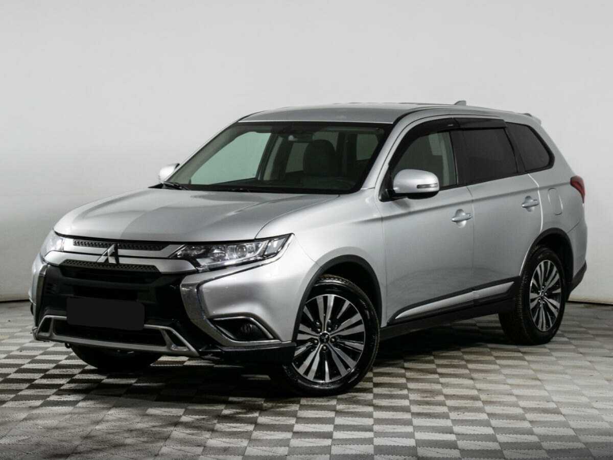 Mitsubishi Outlander 2019 года с пробегом. Посмотреть фото