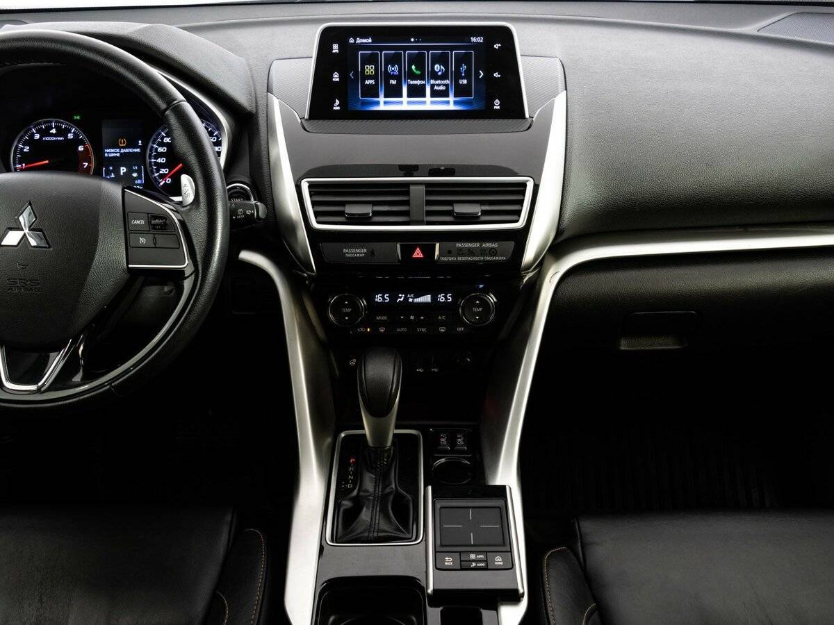 Mitsubishi Eclipse Cross 2018 года с пробегом. Фото: #13