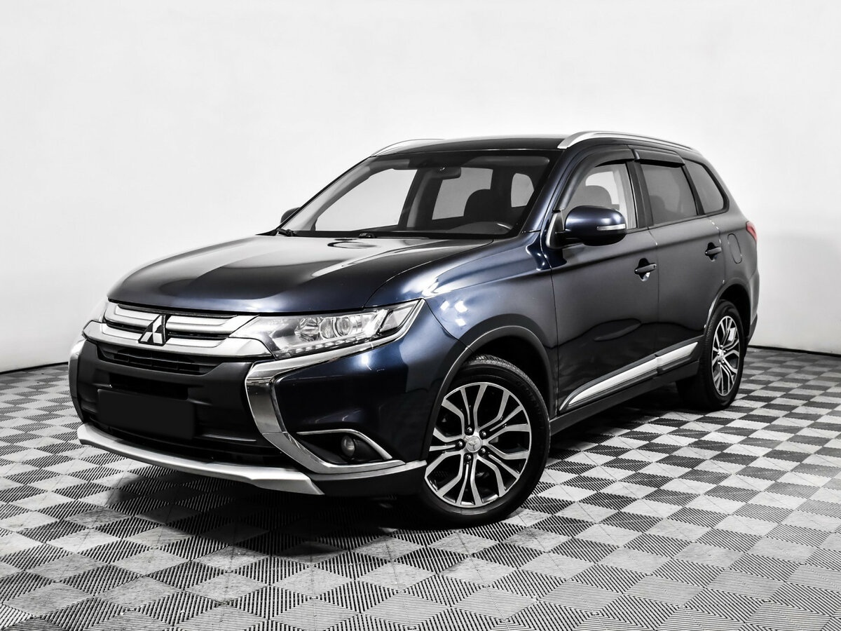 Mitsubishi Outlander 2018 года с пробегом. Посмотреть фото