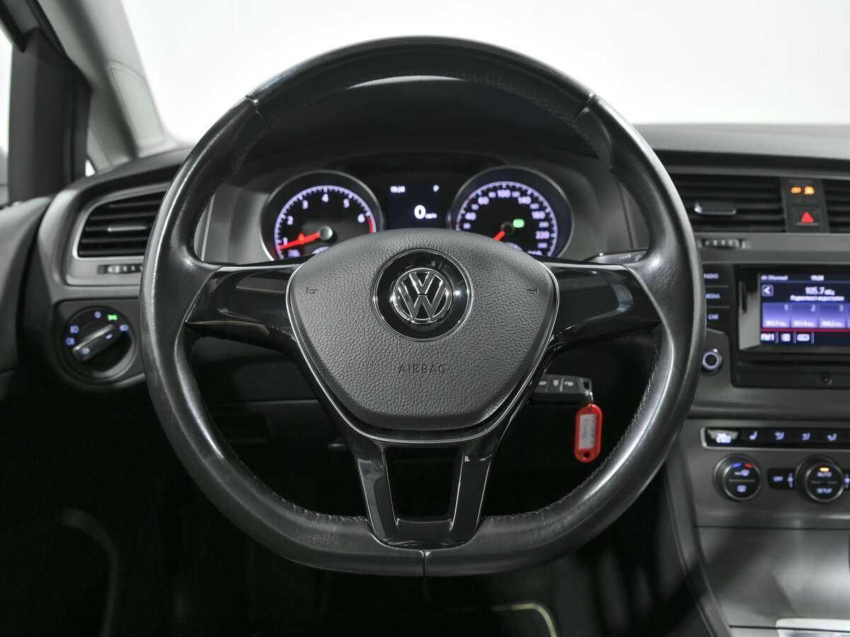 Volkswagen Golf 2013 года с пробегом. Фото: #8