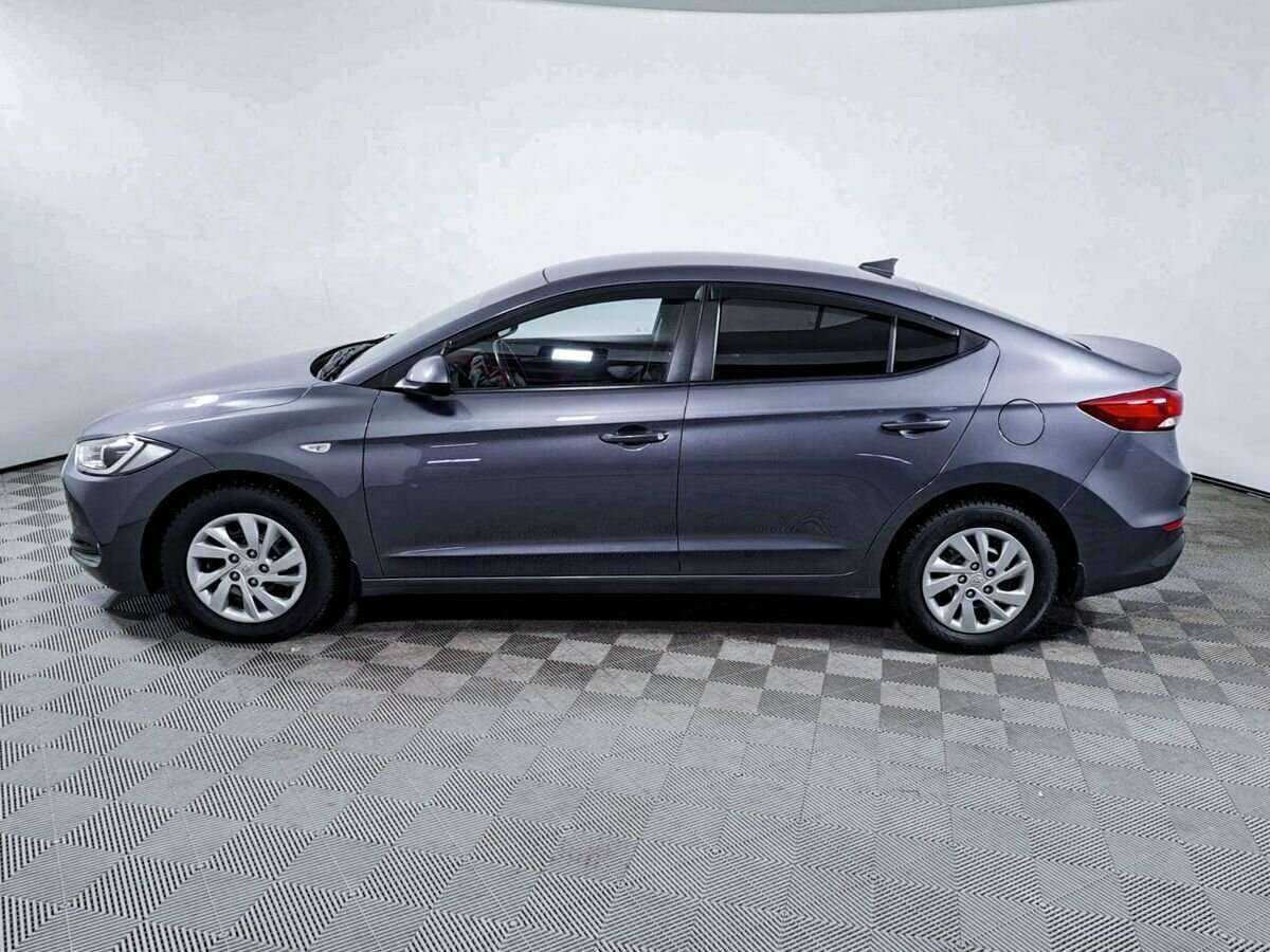 Hyundai Elantra 2018 года с пробегом. Фото: #7