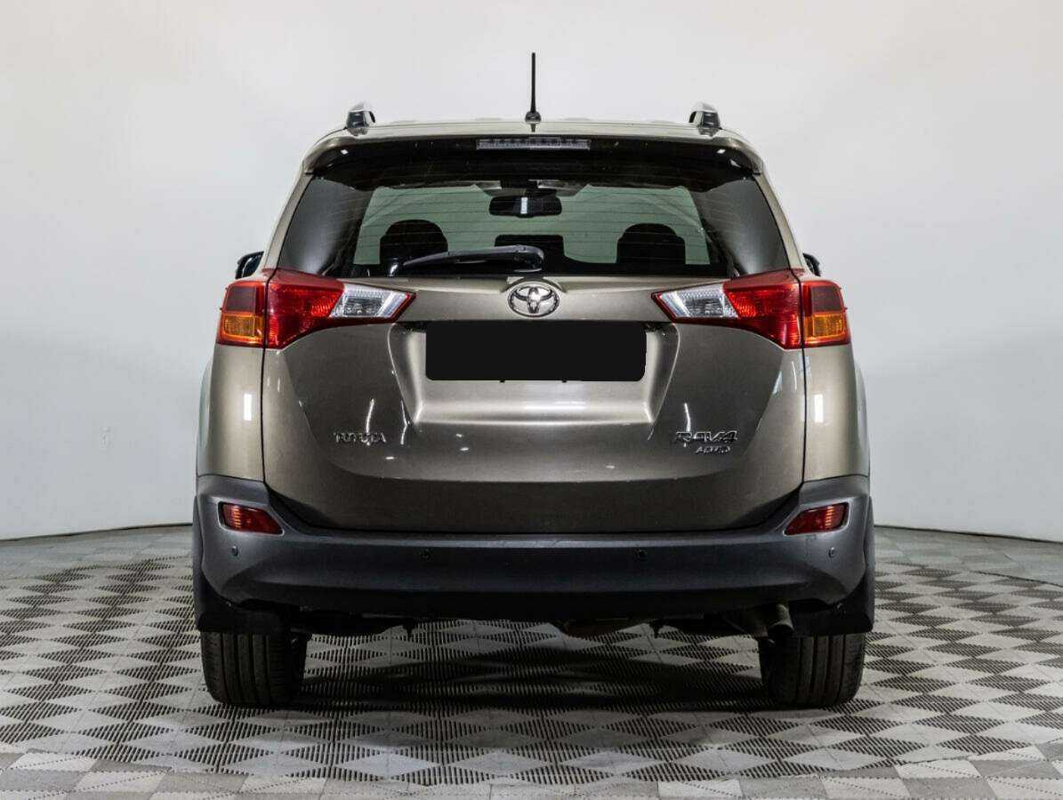 Toyota RAV4 2014 года с пробегом. Фото: #5