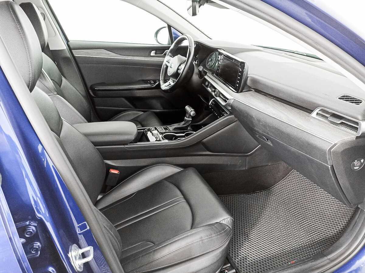 Kia K5 2021 года с пробегом. Фото: #8